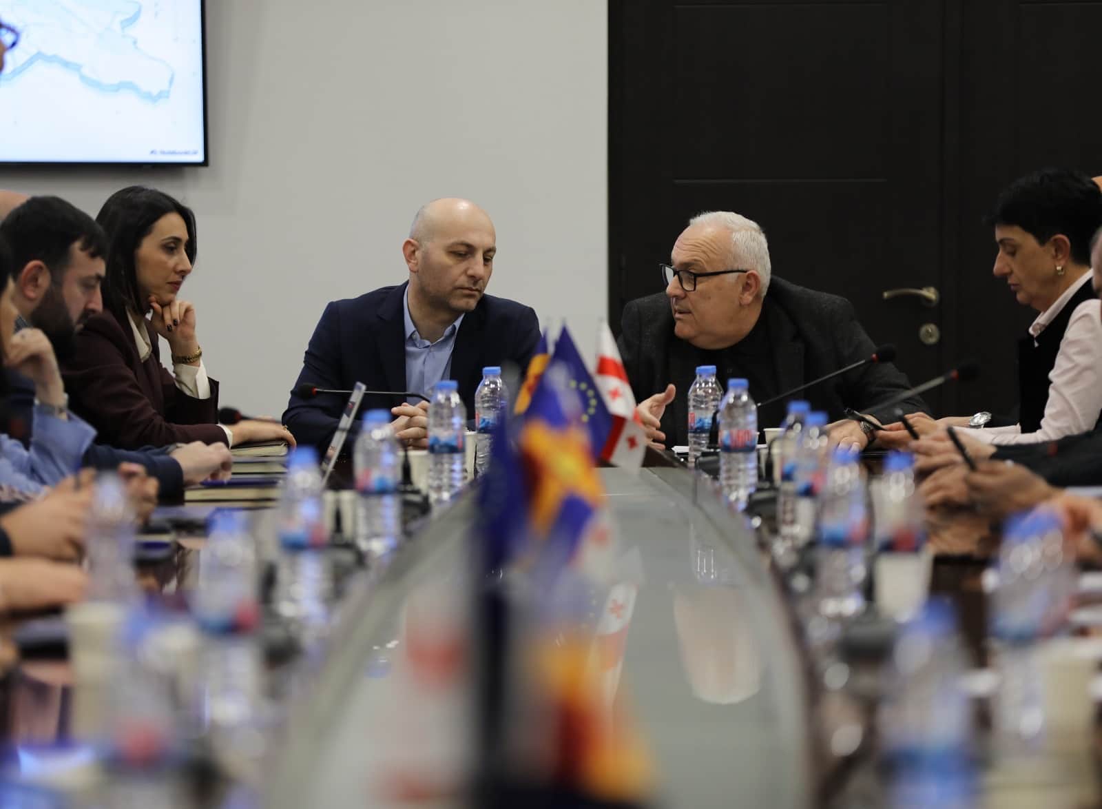 მუნიციპალიტეტების განვითარების სტრატეგიები დღეს რწმუნებულის ადმინისტრაციაში განიხილეს