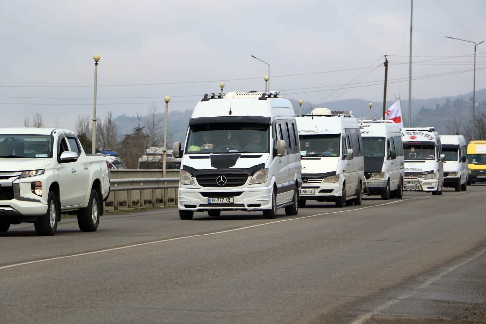 სრულიად საქართველოს კათოლიკოს-პატრიარქისადმი პატივის მისაგებად, მოქალაქეები სენაკიდან დღეს დილით გაემგზავრნენ