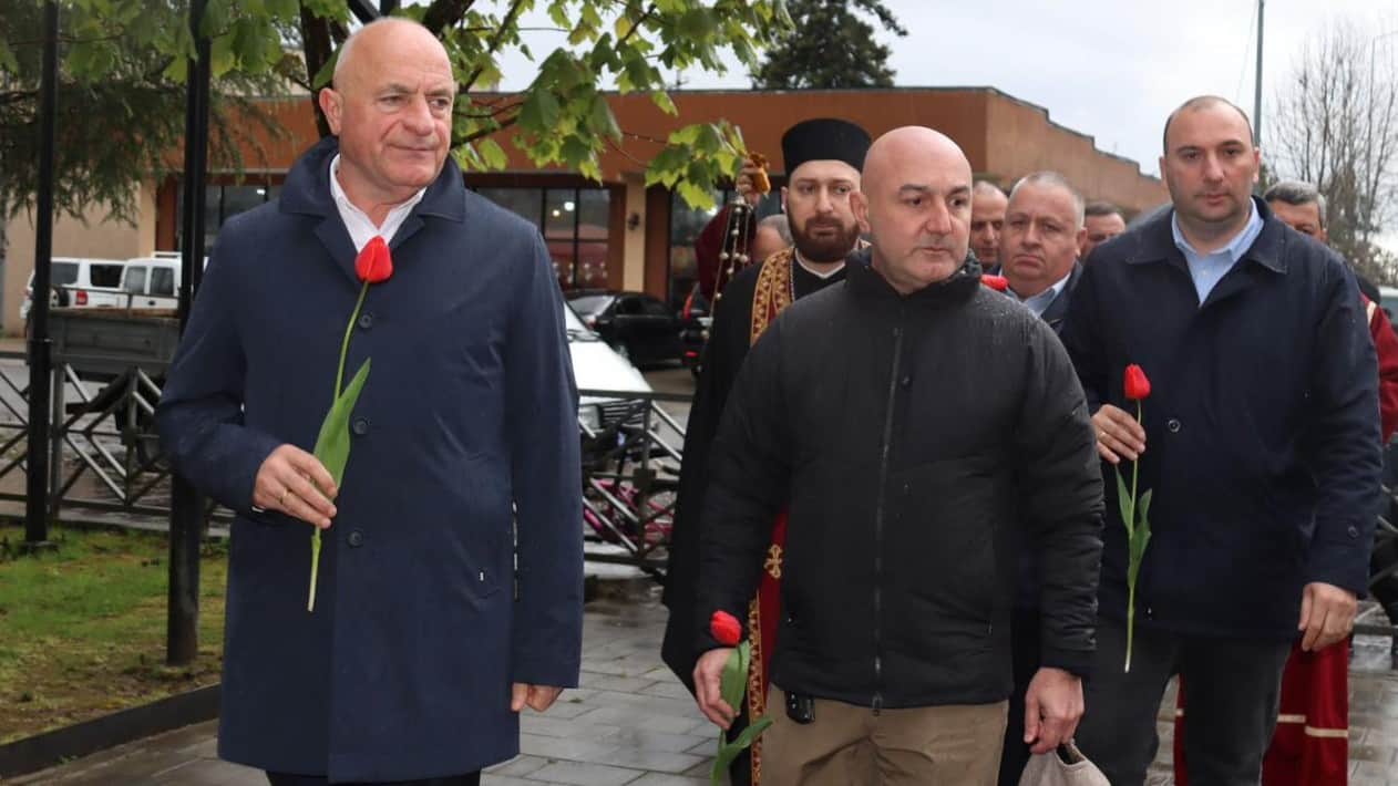 ჩხოროწყუში 9 აპრილს დაღუპული გმირების ხსოვნას პატივი მიაგეს