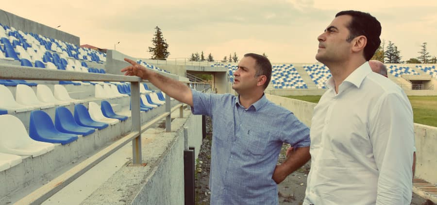 სამეგრელოს გუბერნატორი კომბინატის დასახლებაში მცხოვრებ ადგილობრივებს შეხვდა