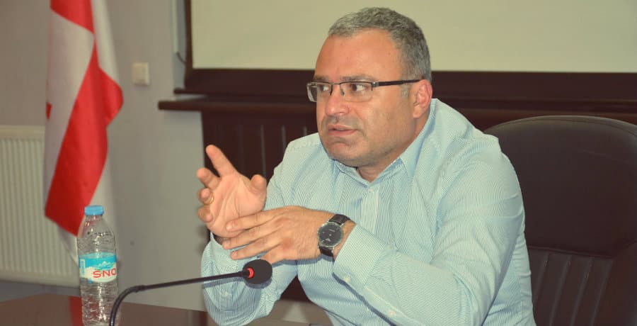 მამუკა წოწერია – ყველაფერი მერის უცხოეთიდან ჩამოსვლის შემდეგ გაირკვევა