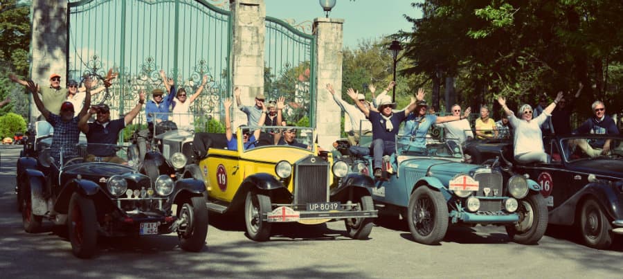 “Peaks of the Caucasus” უნიკალური კლასიკური ავტომანქანების რალი ზუგდიდშია