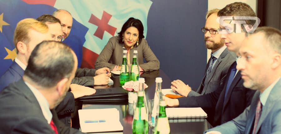 სალომე ზურაბიშვილი ამერიკის შეერთებული შტატების გერმანული მარშალის ფონდისა და საერთაშორისო ორგანიზაცია NDI-ის დელეგაციას შეხვდა