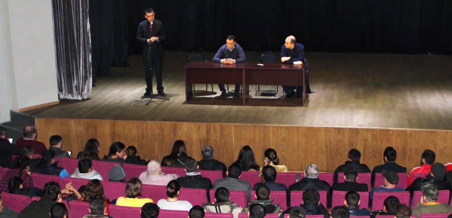 შს მინისტრი და სამეგრელოს გუბერნატორი რეგიონში მცხოვრებ სპორტსმენებს შეხვდნენ