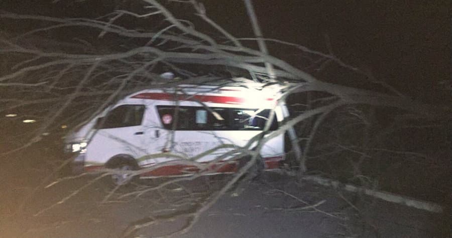 ფოთში სტიქიისგან მიყენებულ ზარალს ითვლიან