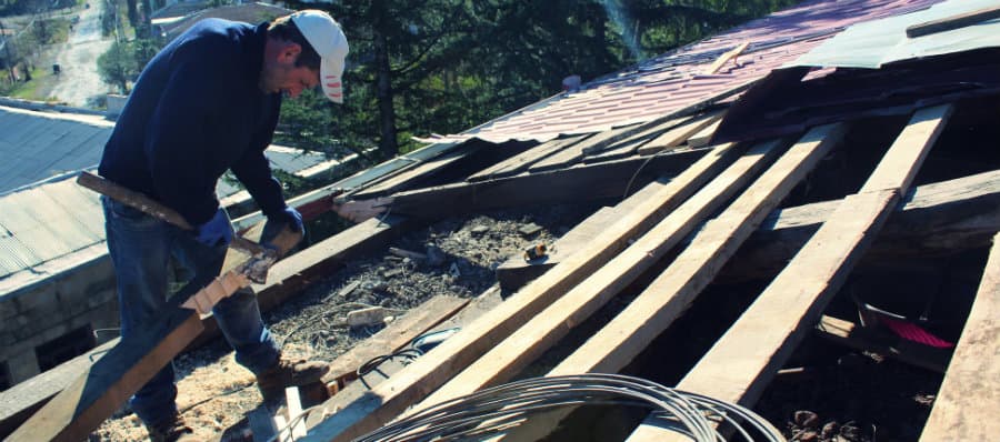 ფოთში სტიქიის შედეგების სალიკვიდაციო სამუშაოები გრძელდება