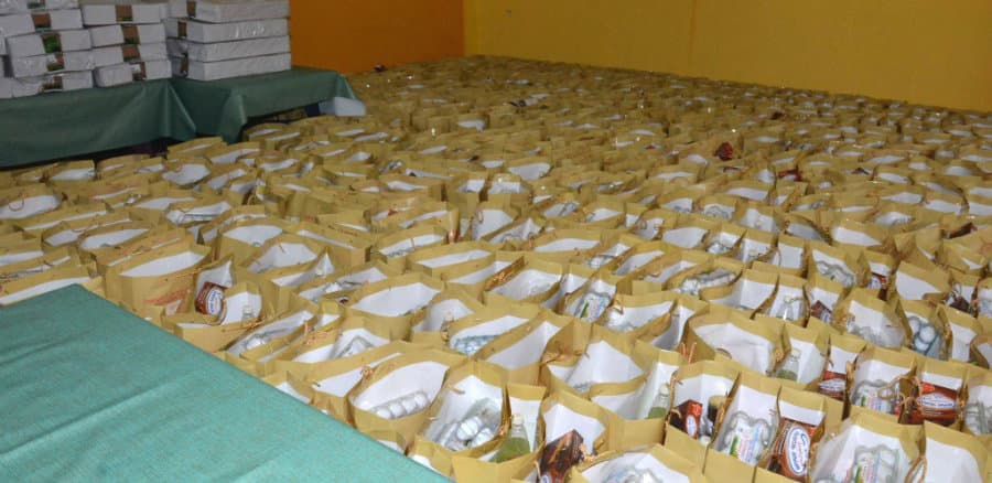 ზუგდიდის უფასო სასადილოს 250 ბენეფიციარს მერიისგან საახალწლო ნობათი გადაეცა