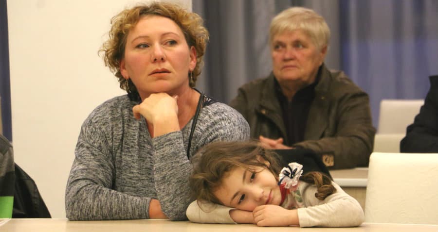 ანაკლიაში მცხოვრებ დევნილ ოჯახებს ბინები გადაეცათ