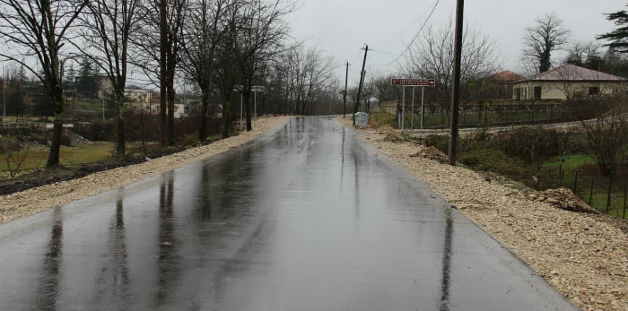 მარტვილში შიდა საავტომობილო გზების ასფალტობეტონის საფარით რეაბილიტაციის სამუშაოები დასრულდა