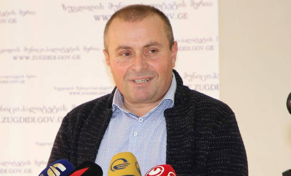 ზუგდიდის მერის მოვალეობის შემსრულებელი მაიზერ ნანავა მოსახლეობას ახალ წელს ულოცავს