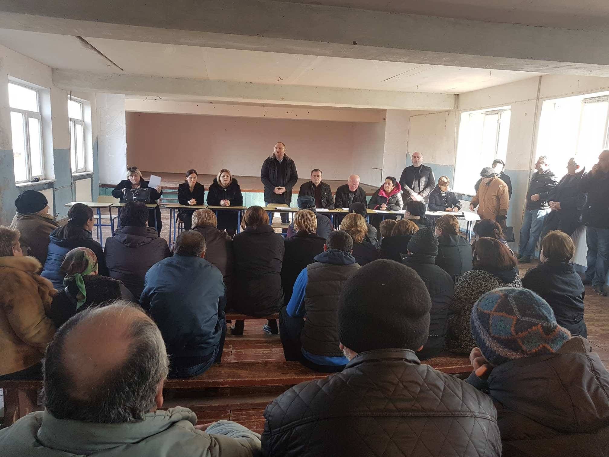 სენაკში სოფლის მხარდაჭერის პროგრამის ფარგლებში დასახლების საერთო კრება ჩატარდა