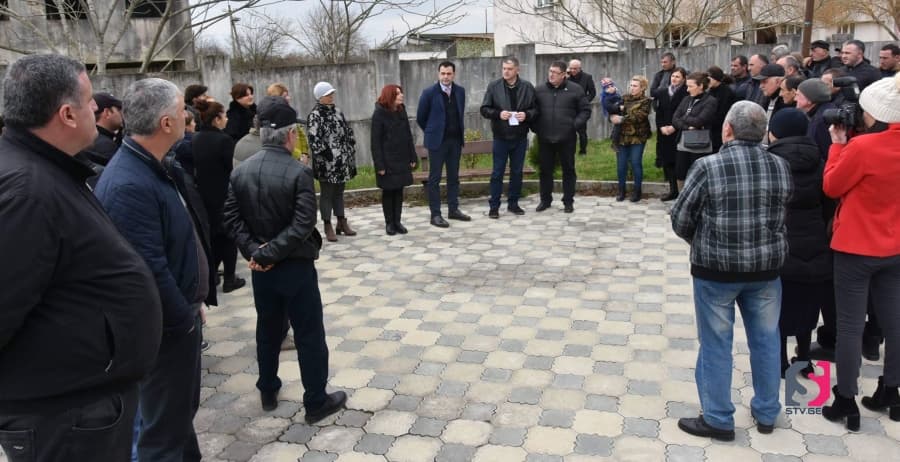ალექსანდრე მოწერელია განმუხურში სოფლის კრებას დაესწრო