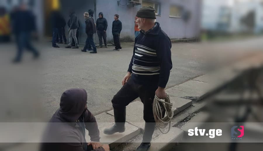 ოკუპანტების მიერ გათავისუფლებული ერთ-ერთი მამაკაცი ზუგდიდის საავადმყოფოში გადაიყვანეს