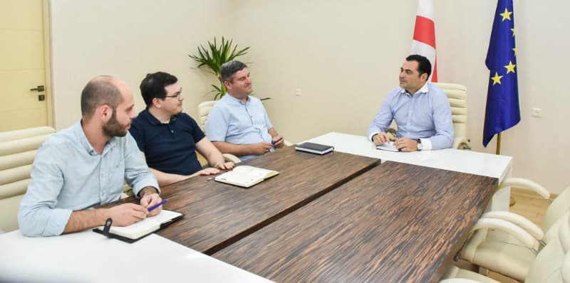 ალექსანდრე მოწერელია ზუგდიდის მერის ახალ მოადგილეებს შეხვდა