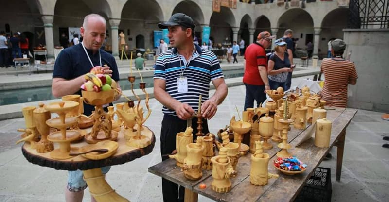 ტრადიციული რეწვის სახელოსნოების II საერთაშორისო ფესტივალზე ზუგდიდელი ხელოვანები მონაწილეობენ