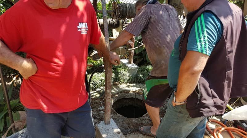 ზუგდიდში, 10 მეტრიან ჭაში მიწა ჩაიშალა და ერთ-ერთი მუშა ჩავარდა