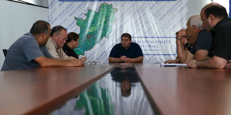 სოციალური პროგრამის ფარგლებში სენაკის მერიაში კომისიის სხდომა გაიმართა