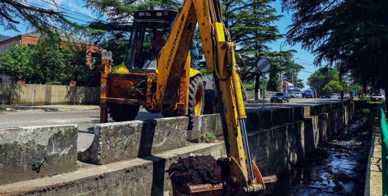 სენაკში, სტიქიის შედეგად დაზიანებული ობიექტების სარეაბილიტაციო სამუშაოები გრძელდება