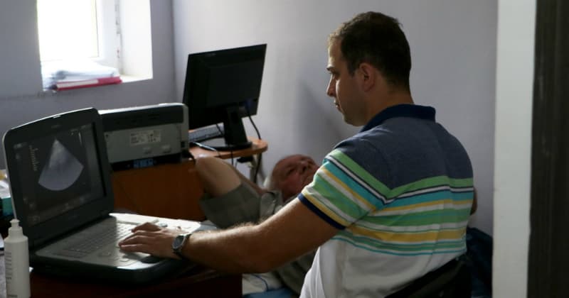 სენაკში, ვეტერანებისთვის საქველმოქმედო სამედიცინო აქცია ჩატარდა