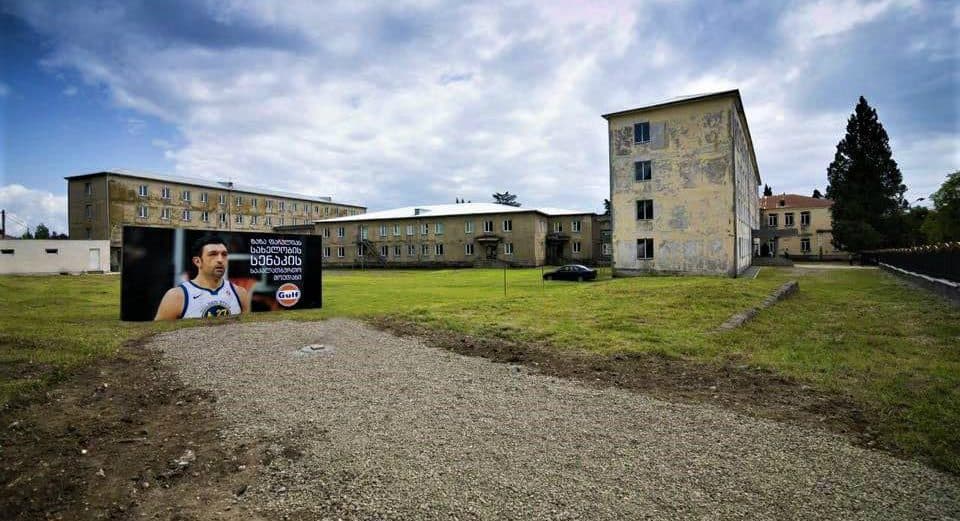 სენაკში ზაზა ფაჩულიას სახელობის საკალათბურთო მოედანი აშენდება