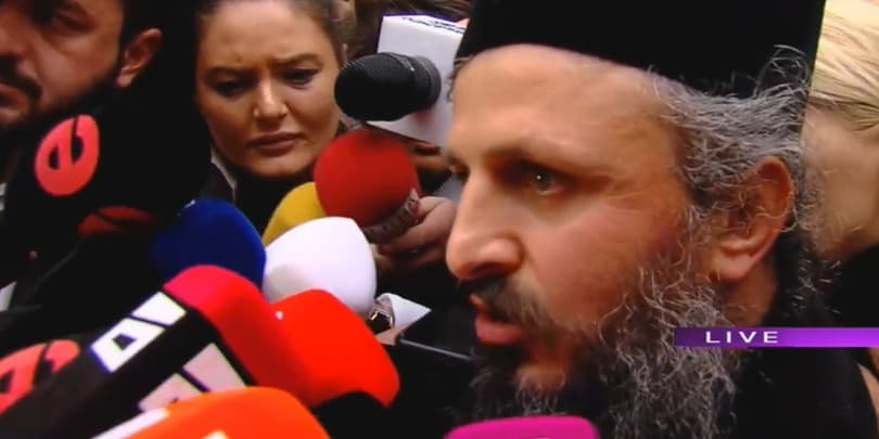 მეუფე აბრაამი – მეუფე იაკობმა შენდობა ითხოვა და რჩება ეპარქიის მმართველად