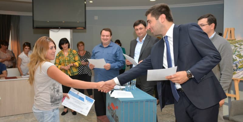 ანაკლიაში ადგილობრივ მეწარმეებს გრანტები გადაეცათ