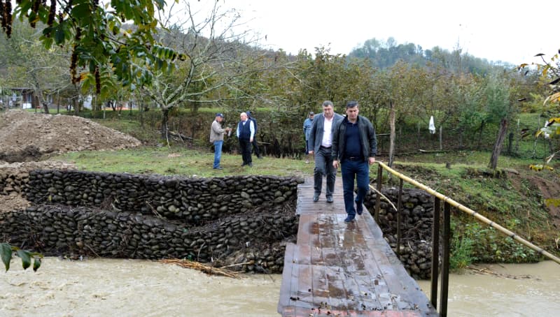 ჩხოროწყუში, ,,ღია შეხვედრაზე“ დასახელებული ხიდების პრობლემა გვარდება