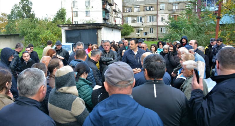 პროექტ „ღია შეხვედრების“ ფარგლებში, ქალაქ ფოთში შეხვედრები გაიმართა