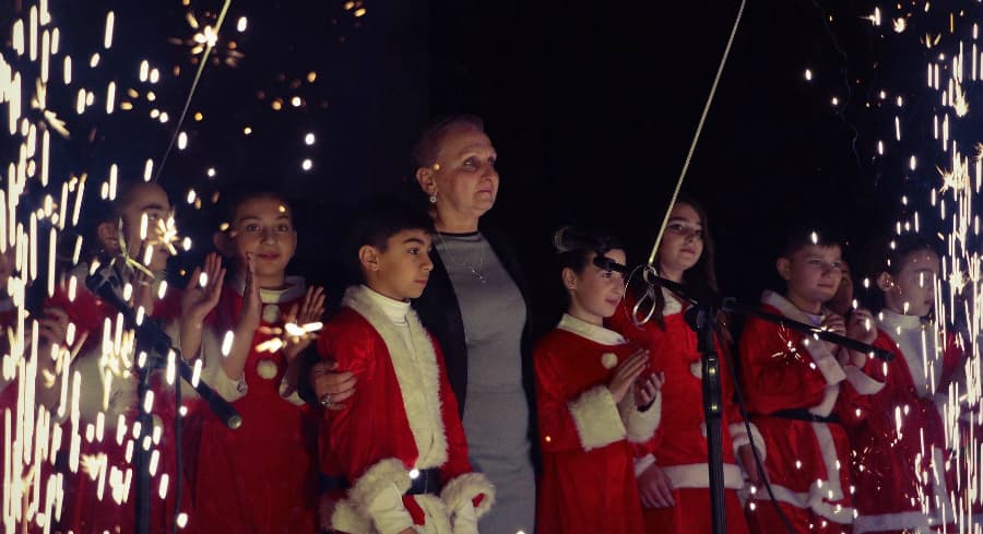 სენაკში საახალწლო კარნავალი გაიმართა (R)