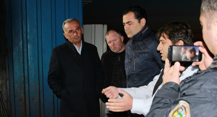 ფოთში თევზის უსიამოვნო სუნის გამომწვევ მიზეზებთან დაკავშირებით სამუშაო შეხვედრა გაიმართა