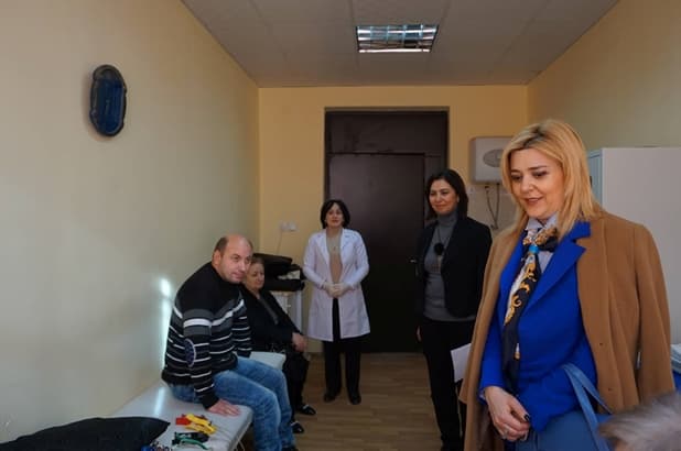 სამეგრელოში მცხოვრებ დევნილებს უფასო სამედიცინო გამოკვლევები ჩაუტარდათ