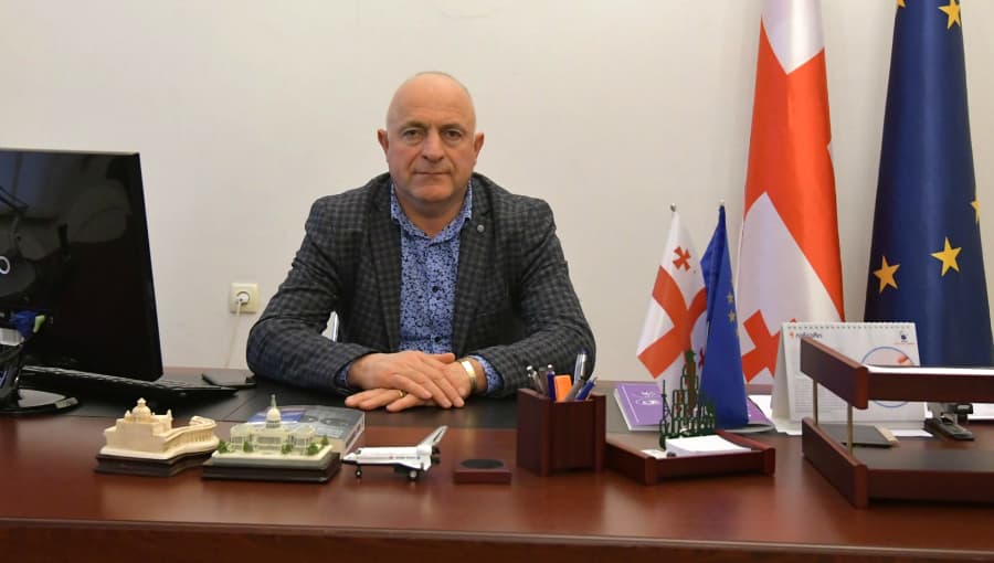 ჯუმბერ იზორია – ნაციონალური მოძრაობის ცრუ ბრალდებებს მამაჩემის ინსულტი მოჰყვა