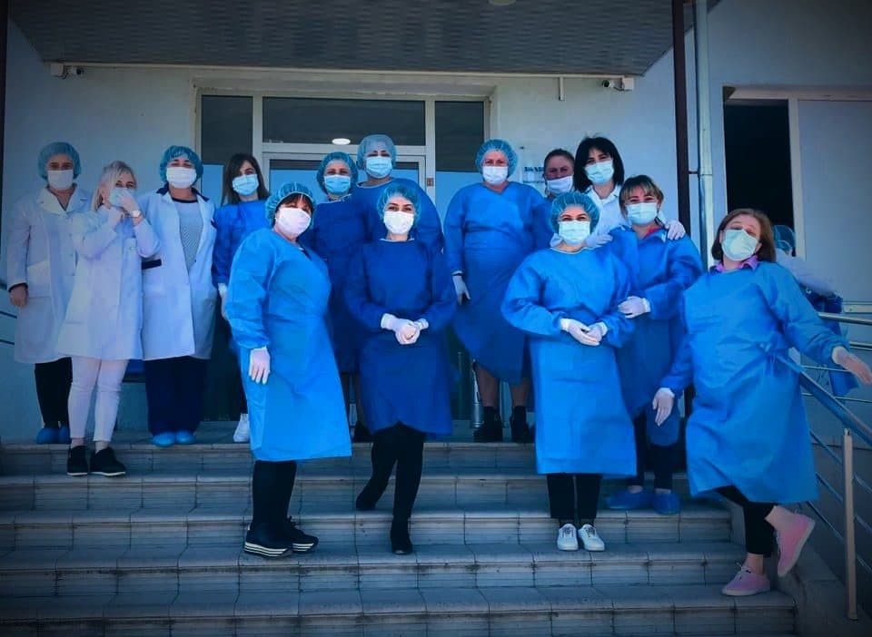 24 საათიან რეჟიმში COVID-თან ბრძოლაში – ზუგდიდის ინფექციური საავადმყოფო [ფოტორეპორტაჟი]