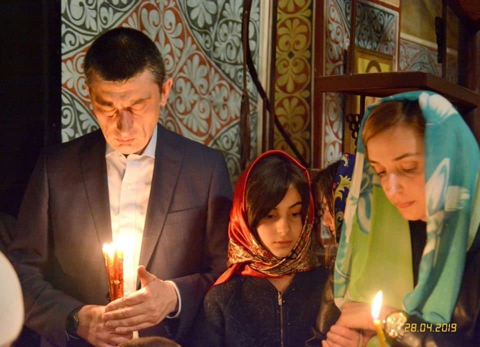 გიორგი გახარია – დარჩი სახლში და ერთმანეთზე ზრუნვით ვიზეიმოთ სიცოცხლის სიკვდილზე გამარჯვება, ქრისტე აღდგა!