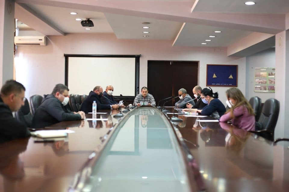 ზუგდიდის მუნიციპალიტეტის საკრებულოში „მწვანე ბიუჯეტის“ საბჭოს სხდომა გაიმართა