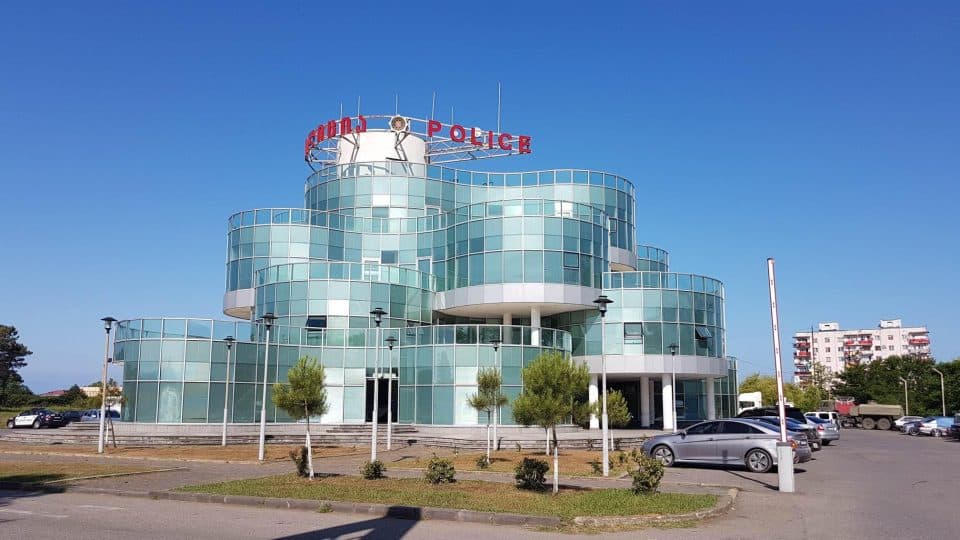 ფოთში, 43 წლის მამაკაცის სასტიკ მკვლელობასთან დაკავშირებით კიდევ ერთი პირი დააკავეს