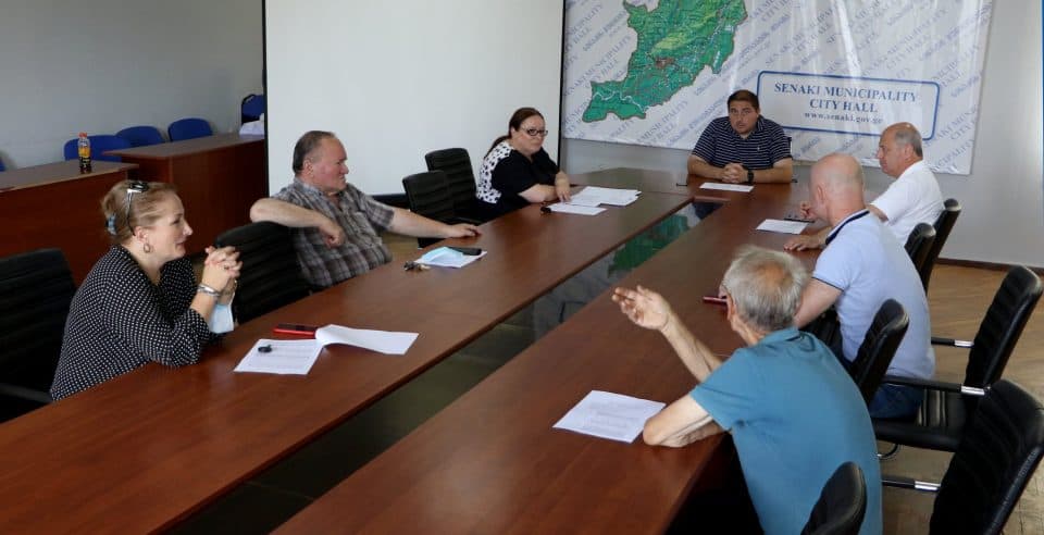 სენაკის მერია სოციალურად დაუცველ ოჯახებს დაეხმარება