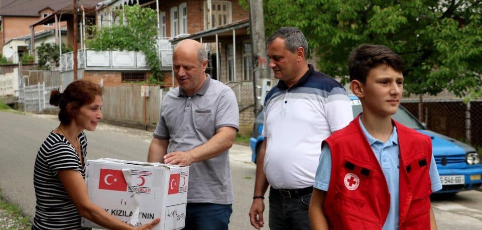 თანადგომის აქცია სენაკის მერიისა და წითელი ჯვრის პროგრამის ფარგლებში