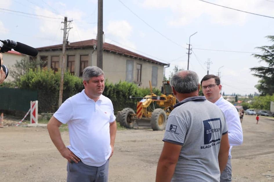 ზუგდიდის მუნიციპალიტეტში საგზაო ინფრასტრუქტურის მოწყობა გრძელდება