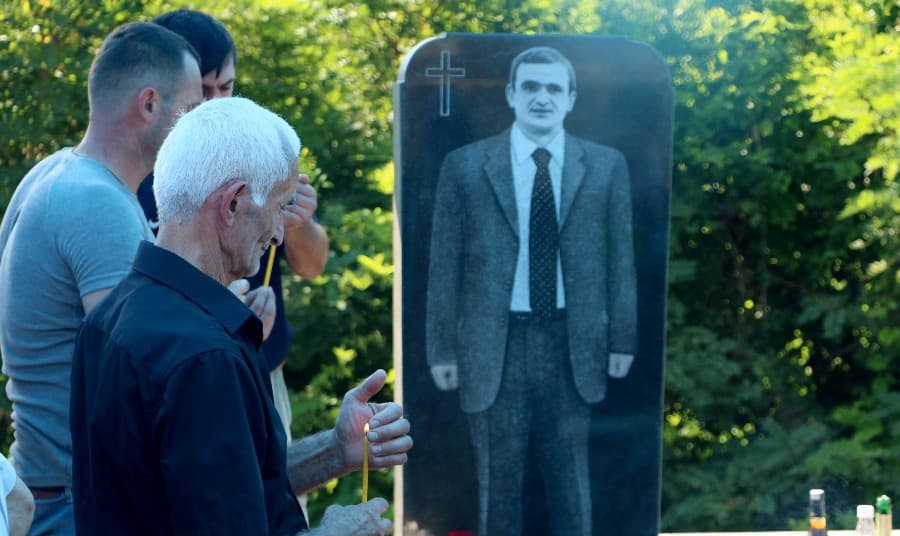 გმირები, რომელთა მაგალითზე თაობები იზრდებიან…