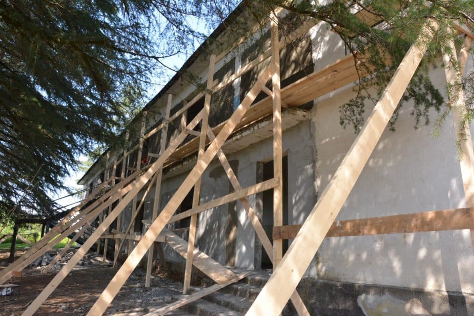 ჩხოროწყუს მუნიციპალიტეტში სკოლების რეაბილიტაცია მიმდინარეობს