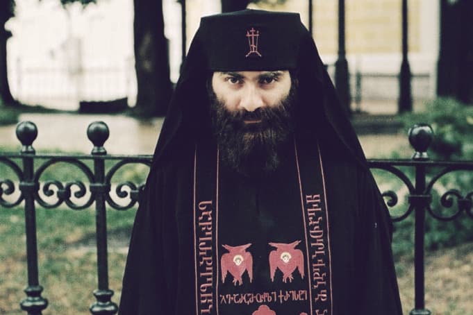 ყოფილ სასულიერო პირს ბრალი ოფიციალურად წარუდგინეს