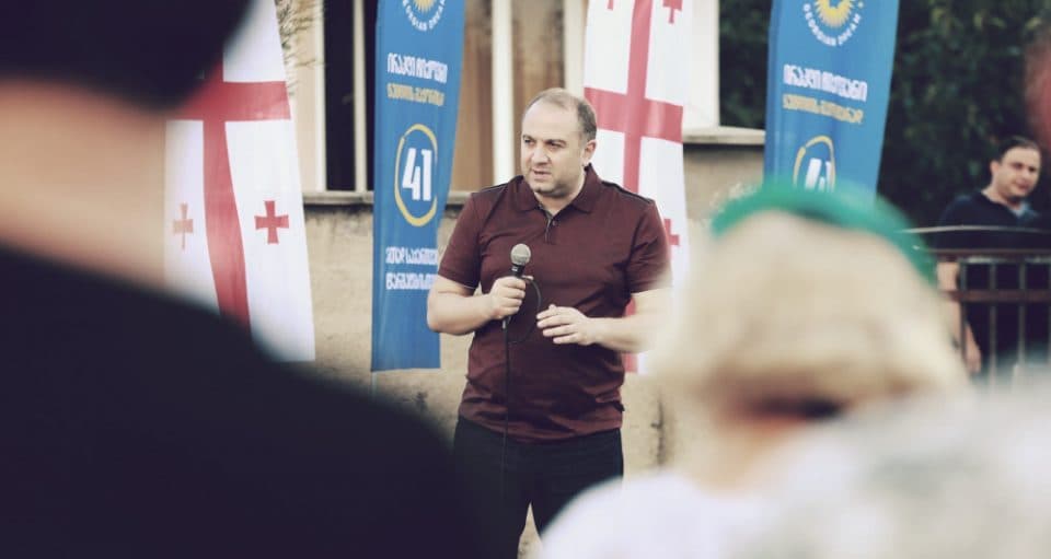 ირაკლი ჩიქოვანი: რუხში მცხოვრები მოსახლეობა ყველაზე ნათლად ხედავს ოკუპაციის მძიმე ტვირთს