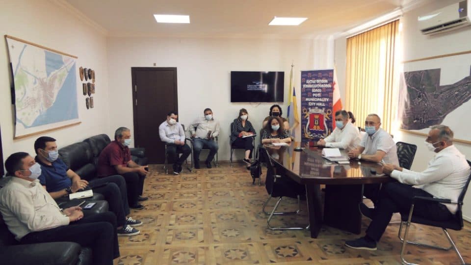 ფოთის მერი: კოორდინებულად ვმუშაობთ, რომ მომატებული რისკები ეფექტიანად ვმართოთ და მინიმუმამდე შევამციროთ ვირუსის გავრცელება