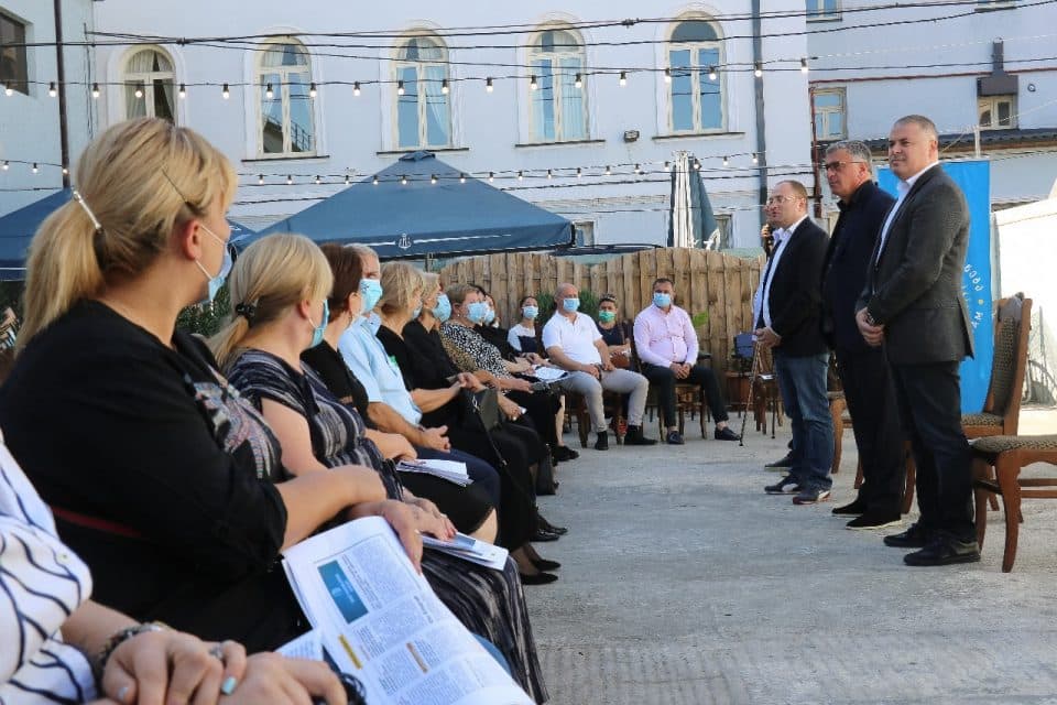 ირაკლი ხახუბია -ჩვენი ხელისუფლებისთვის განათლების სისტემის განვითარება ერთ-ერთი უმთავრესი პრიორიტეტია, რადგან მომავალი განათლებაშია