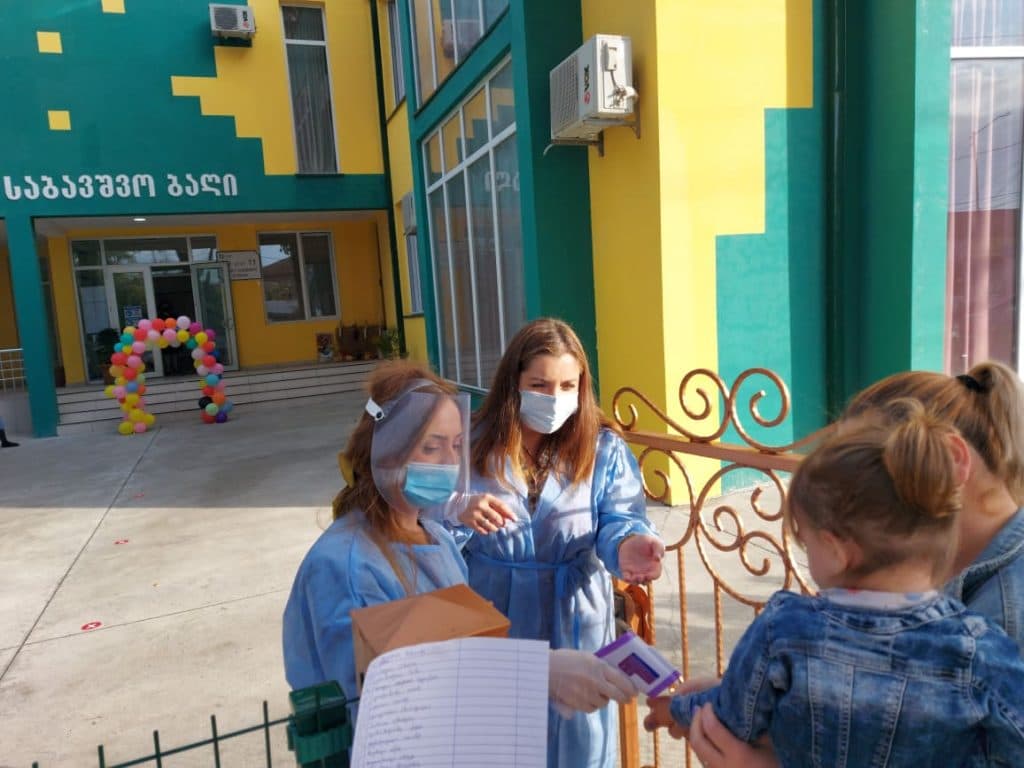 ზუგდიდის N2 საბავშვო ბაღმა სასწავლო პროცესი რეკომენდაციების დაცვით განაახლა (ფოტორეპორტაჟი) - image 3