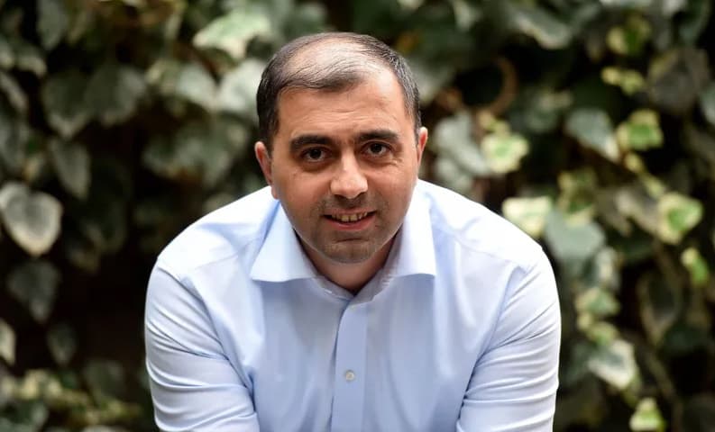 კახა კუკავა – ნაცებს სიაში პუტჩისტი გენერალი ჭანკოტაძე, კიკაბიძე და რესპები უწერიათ და ახლა სამიზნეში გიორგი გამსახურდია ამოიღეს