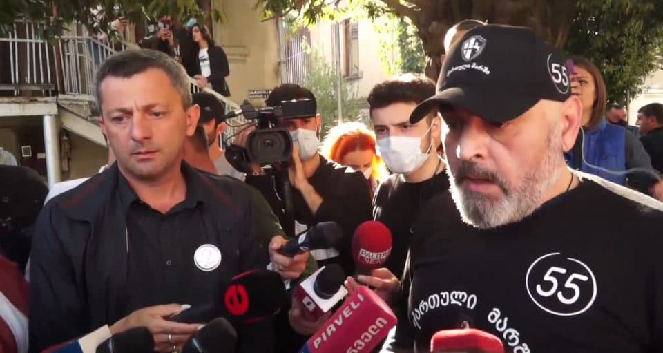 ხმაური ზუგდიდში – ქართული მარშის წევრები “ევროპულ საქართველოს” გუშინდელ ინციდენტზე პასუხს სთხოვენ