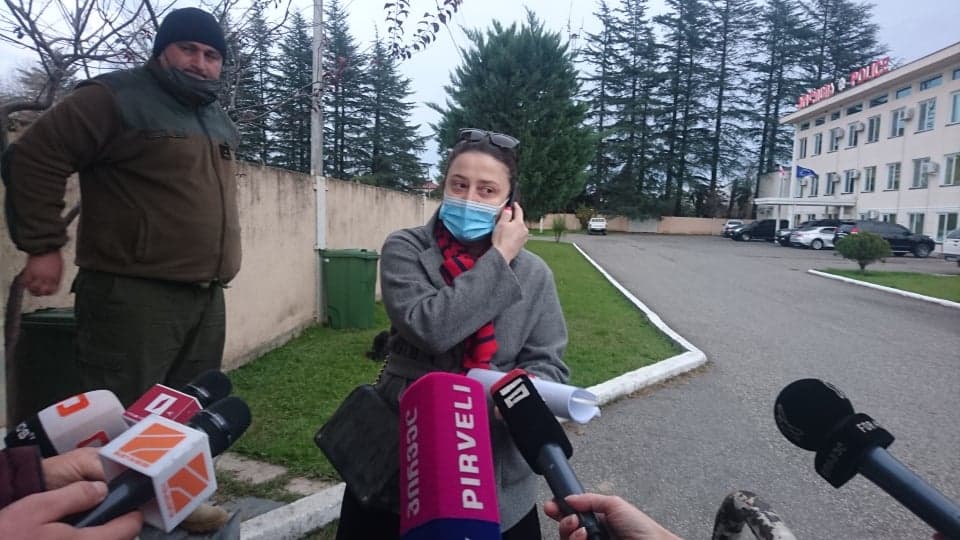 ბიძინა ესებუასთან იზოლატორში ოჯახის მიერ დაქირავებული ადვოკატი შევიდა