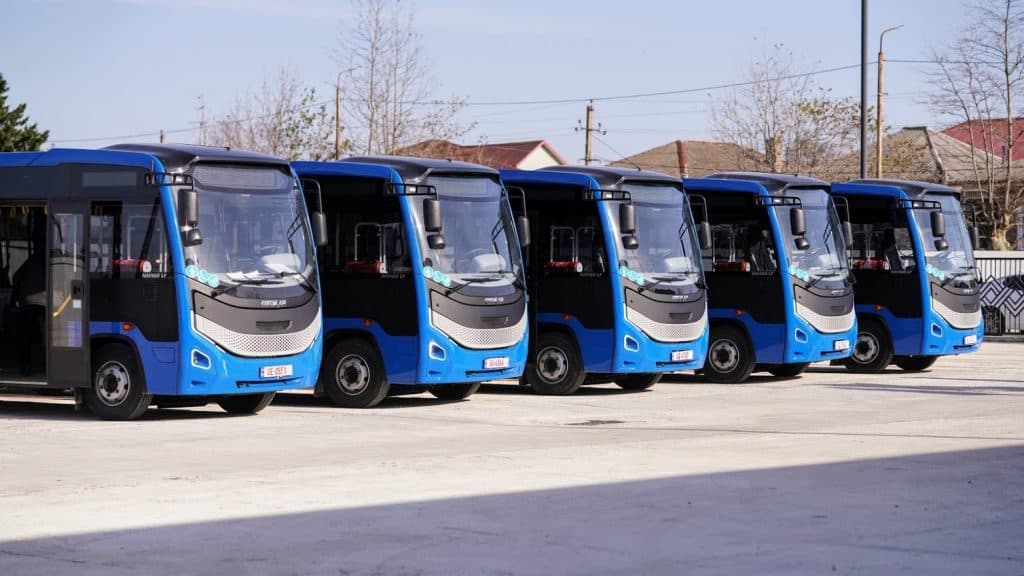 ფოთს ახალი მუნიციპალური ავტობუსები გადაეცა - image 4